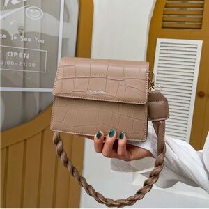 Crocodile Khaki/Light Brown Ivy & Taylor “Chelsea" Bag